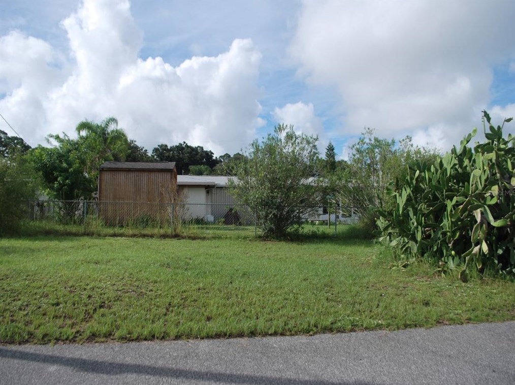 207 Azalea Dr, Edgewater, FL 32141
