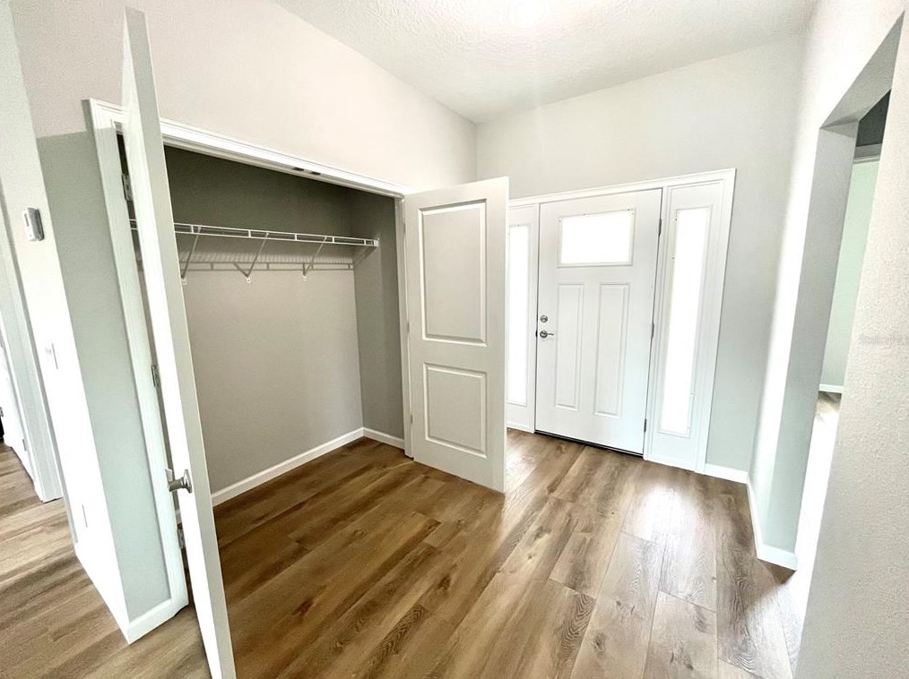 2122 Kumquat Dr, Edgewater FL  32141-5714 exterior