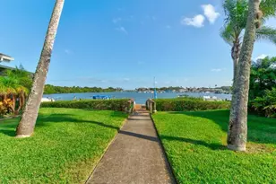 113 Lagoon Ct, New Smyrna Beach, FL 32169 - Photo 4