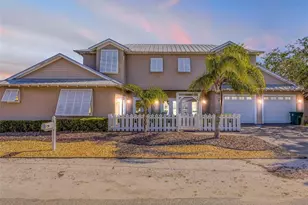 201 S Cooper St, New Smyrna Beach, FL 32169 - Photo 2