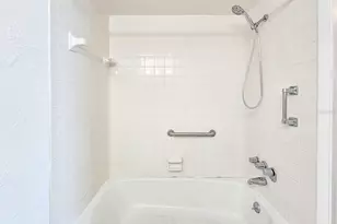 3606 S Peninsula Dr, Port Orange, FL 32127 - Photo 18