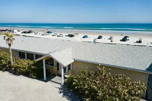 921 N Atlantic Ave, New Smyrna Beach, FL 32169 - Photo 2