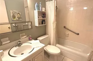 1001 NE 8th Ave, Delray Beach, FL 33483 - Photo 18