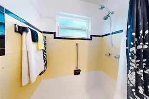 823 E 10th Ave, New Smyrna Beach, FL 32169 - Photo 18