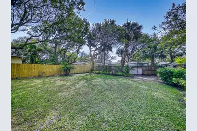 823 E 10th Avenue, New Smyrna Beach, FL 32169 - Photo 42