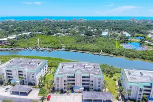 430 Bouchelle Dr, New Smyrna Beach, FL 32169 - Photo 1