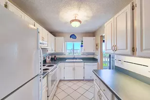 3606 S Peninsula Dr, Port Orange, FL 32127 - Photo 10
