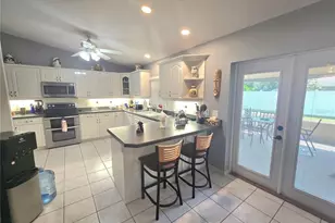 2530 Tamarind Dr, Edgewater, FL 32141 - Photo 6