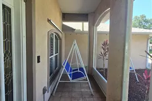 2530 Tamarind Dr, Edgewater, FL 32141 - Photo 4