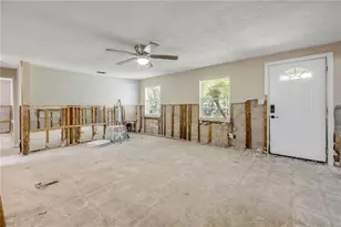 431 Palmetto St, Edgewater, FL 32132 - Photo 4