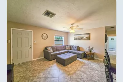 2802 English Drive, Deltona, FL 32738 - Photo 6