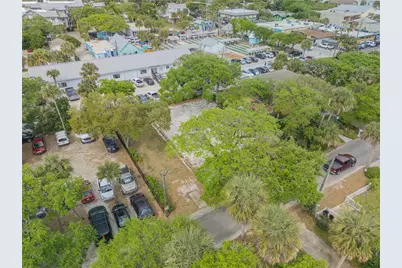 214 Columbus Avenue, New Smyrna Beach, FL 32169 - Photo 12