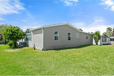 291 Navajo Drive, Oak Hill, FL 32759 - Photo 4