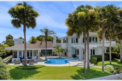 1215 Commodore Drive, New Smyrna Beach, FL 32168 - Photo 2