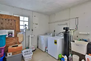 585 Corbin Park Rd, New Smyrna Beach, FL 32168 - Photo 30