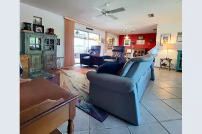 8 Richmond Drive, New Smyrna Beach, FL 32169 - Photo 4