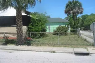 585 Washington St, New Smyrna Beach, FL 32168 - Photo 18