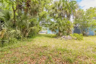 585 Washington St, New Smyrna Beach, FL 32168 - Photo 22