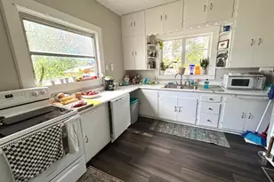 306 Murray St, New Smyrna Beach, FL 32168 - Photo 8