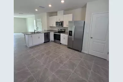 2723 Golden Trout Lane, Edgewater, FL 32141 - Photo 6