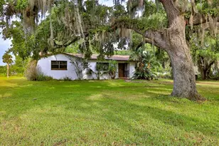 314 Carol Ann Dr, Edgewater, FL 32132 - Photo 2