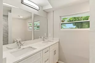 2005 Sunny Ln, New Smyrna Beach, FL 32168 - Photo 8