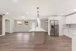 2005 Sunny Ln, New Smyrna Beach, FL 32168 - Photo 12