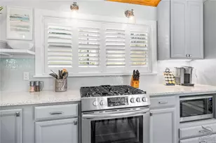 305 Live Oak, New Smyrna Beach, FL 32168 - Photo 22