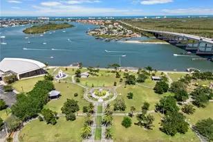 305 Live Oak, New Smyrna Beach, FL 32168 - Photo 52