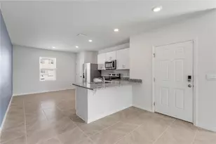 2725 Silver Canoe Dr, Edgewater, FL 32141 - Photo 12
