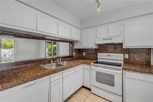 165 Long Leaf Pine Cir, Sanford, FL 32773 - Photo 6