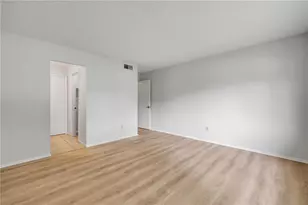 165 Long Leaf Pine Cir, Sanford, FL 32773 - Photo 22