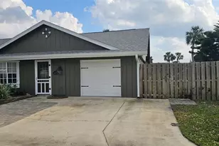 45 Sandra Cir, New Smyrna Beach, FL 32168 - Photo 2