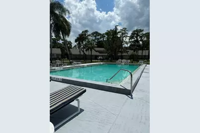 240 Bob White Court #240, Daytona Beach, FL 32119 - Photo 4