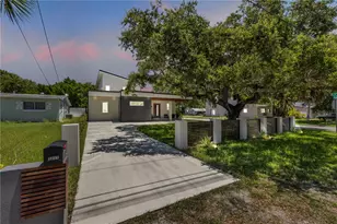 3211 Saxon Dr, New Smyrna Beach, FL 32169 - Photo 1