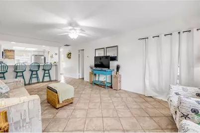 319 Columbus Avenue, New Smyrna Beach, FL 32169 - Photo 18