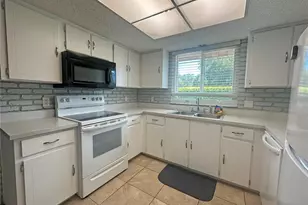 232 N Ridgewood Ave, Edgewater, FL 32132 - Photo 6