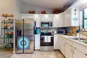 804 Pine Shores Cir, New Smyrna Beach, FL 32168 - Photo 8