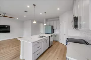 1002 Chelan Falls Dr, Deland, FL 32724 - Photo 32