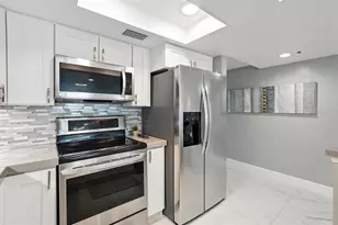 2937 S Atlantic Ave, Daytona Beach, FL 32118 - Photo 14