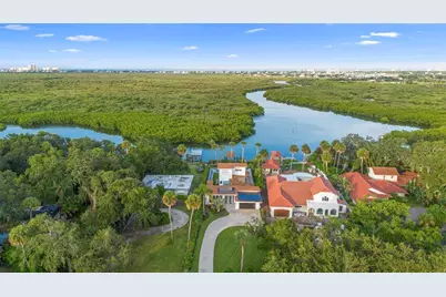 705 Faulkner Street, New Smyrna Beach, FL 32168 - Photo 4