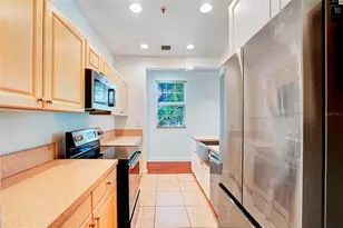 454 SW 147th Ave, Pembroke Pines, FL 33027 - Photo 16