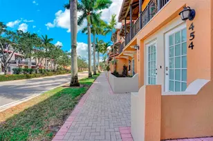 454 SW 147th Ave, Pembroke Pines, FL 33027 - Photo 4