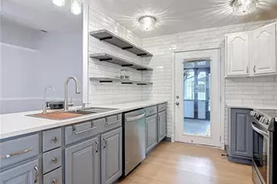 2304 Date Palm Dr, Edgewater, FL 32141 - Photo 6