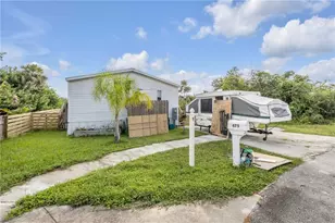 475 Leslie Dr, Port Orange, FL 32127 - Photo 2