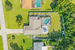 2097 Cleo Ln, Deltona, FL 32738 - Photo 4