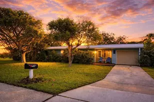 617 Goodwin Ave, New Smyrna Beach, FL 32169 - Photo 2