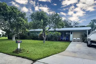 617 Goodwin Ave, New Smyrna Beach, FL 32169 - Photo 1