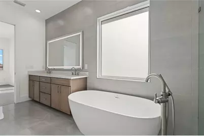 427 Columbus Avenue, New Smyrna Beach, FL 32169 - Photo 98