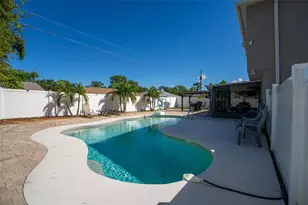 2727 Fern Palm Dr, Edgewater, FL 32141 - Photo 2